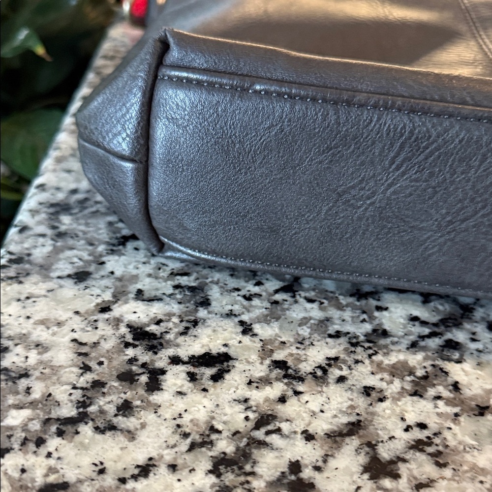Joy Susan Black Tote Bag - Picture 4 of 4